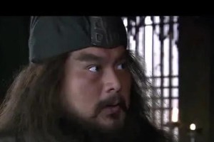 张飞辅助赵云开荒攻略（张飞辅助赵云开荒出装攻略，助力轻松上分）