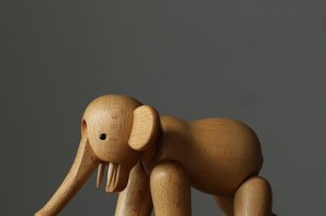 《探索大象丹麦游戏的攻略指南》（解密游戏中的谜题，享受神秘丹麦之旅）