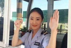 美女司机出装攻略（展现魅力与自信的行车时尚装扮）