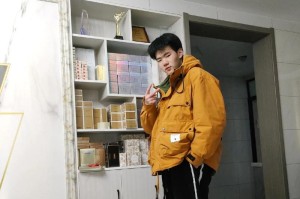 靓仔男孩出装铭文搭配攻略（打造完美形象，从细节把握）